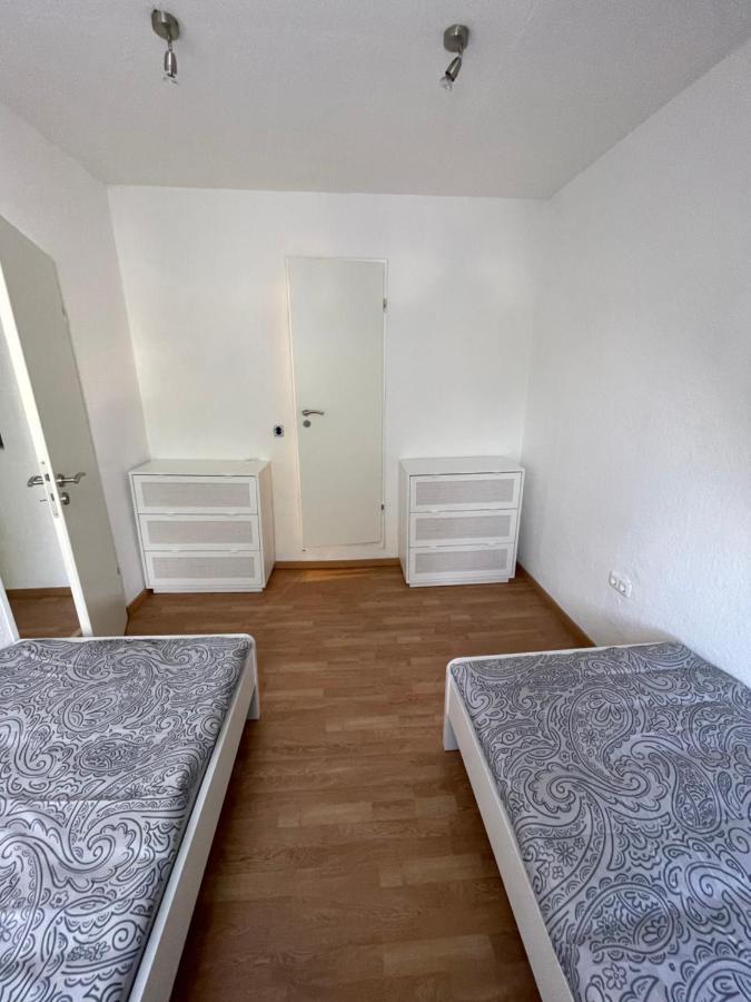 Guenstiges Apartment Gelsenkirchen Schalke Buitenkant foto