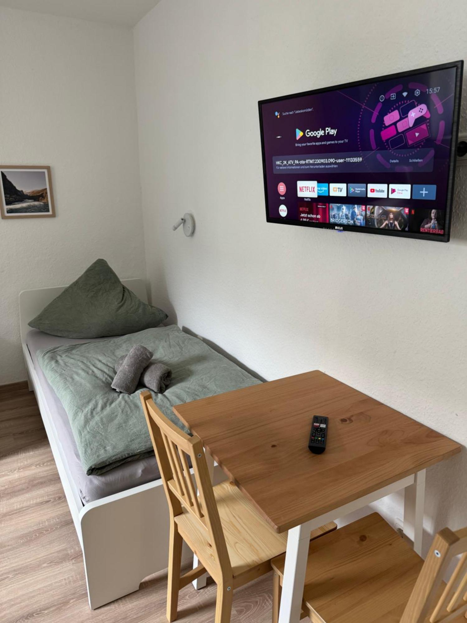 Guenstiges Apartment Gelsenkirchen Schalke Buitenkant foto